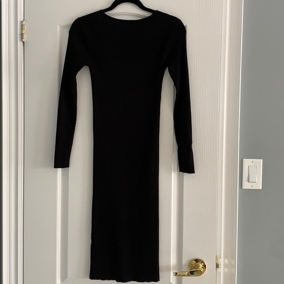 Black Ribbed MIDI Dress - Picture 4 of 4